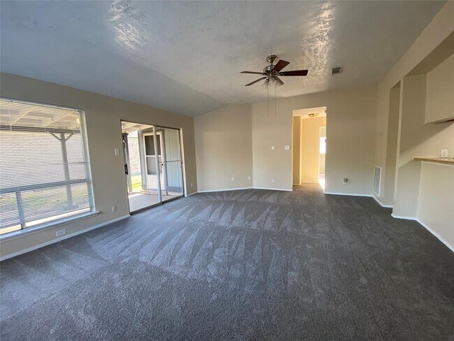 Foto del edificio - 10607 Staghill Dr
