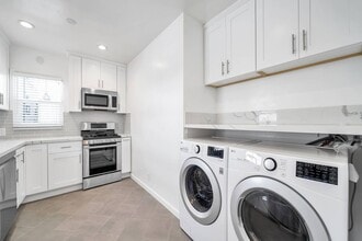 Building Photo - 442-444 Longfellow Ave