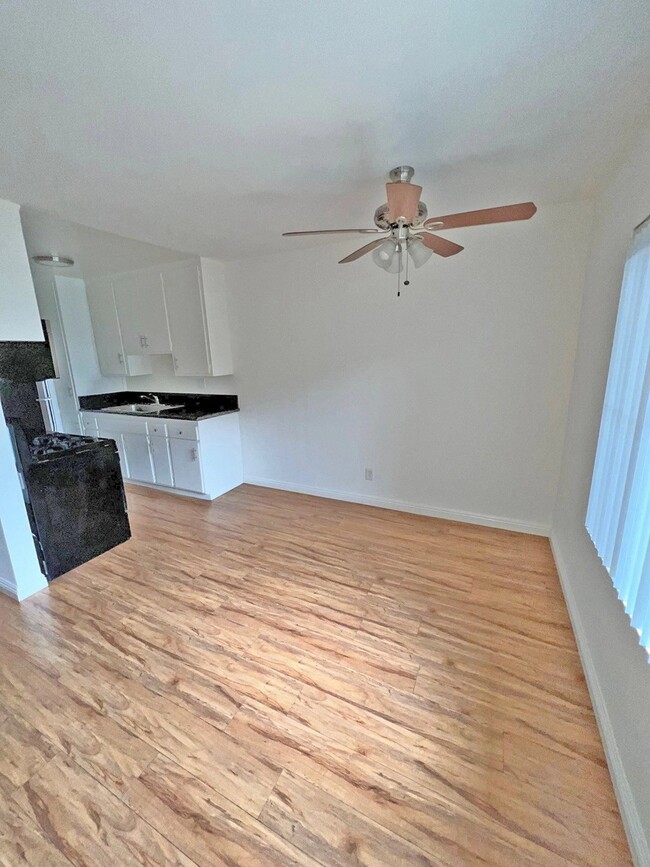 Building Photo - 4524 S Slauson Ave