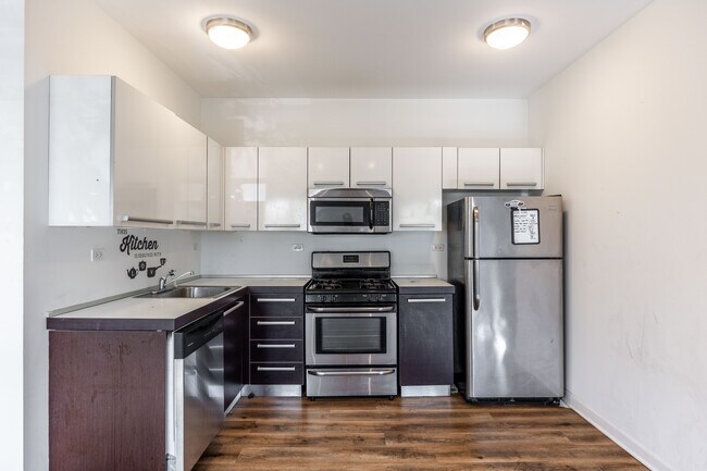 Foto del edificio - 1542 W Glenlake Ave