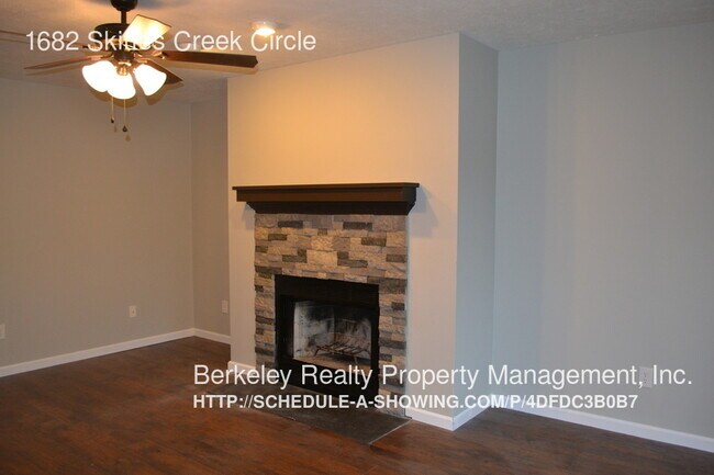 Building Photo - 1682 Skiffes Creek Circle