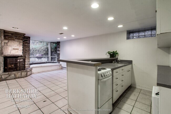 Foto del edificio - 2216 N Cleveland Ave