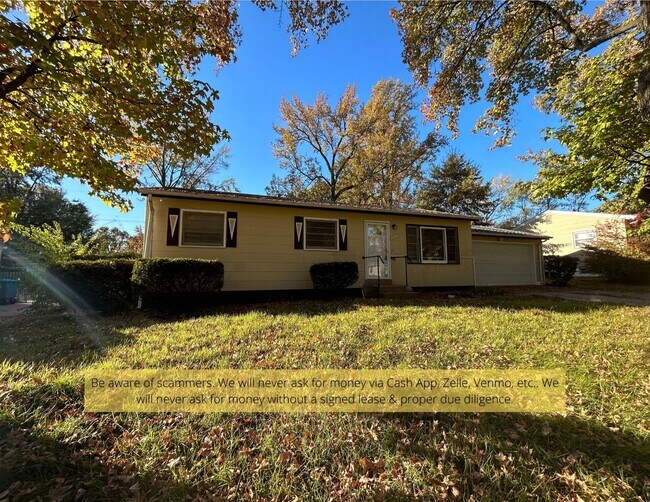 Building Photo - 1412 Broadlawns Ln
