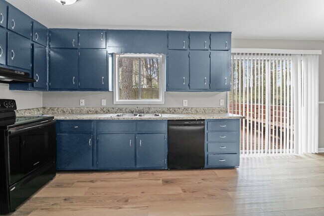 Building Photo - 1697 Spoonbill Rd