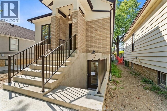 Building Photo - 849 Ford Blvd