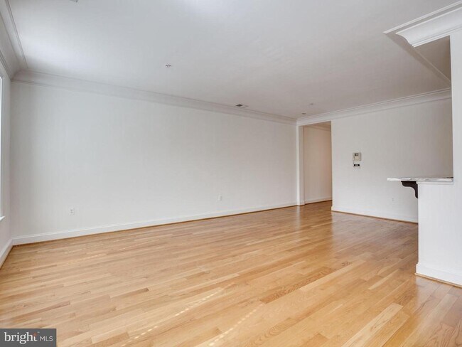 Foto del edificio - 1323 Clifton St NW