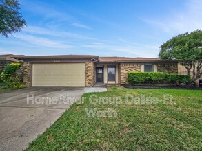 Building Photo - 6636 Valley View Dr