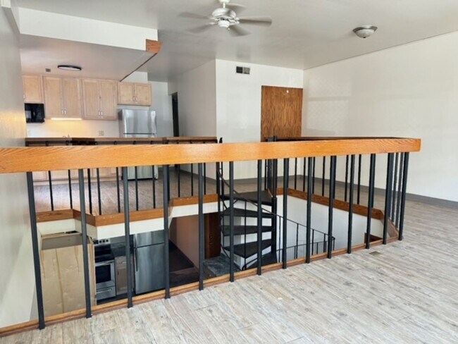 Foto del edificio - 408 N Frances St