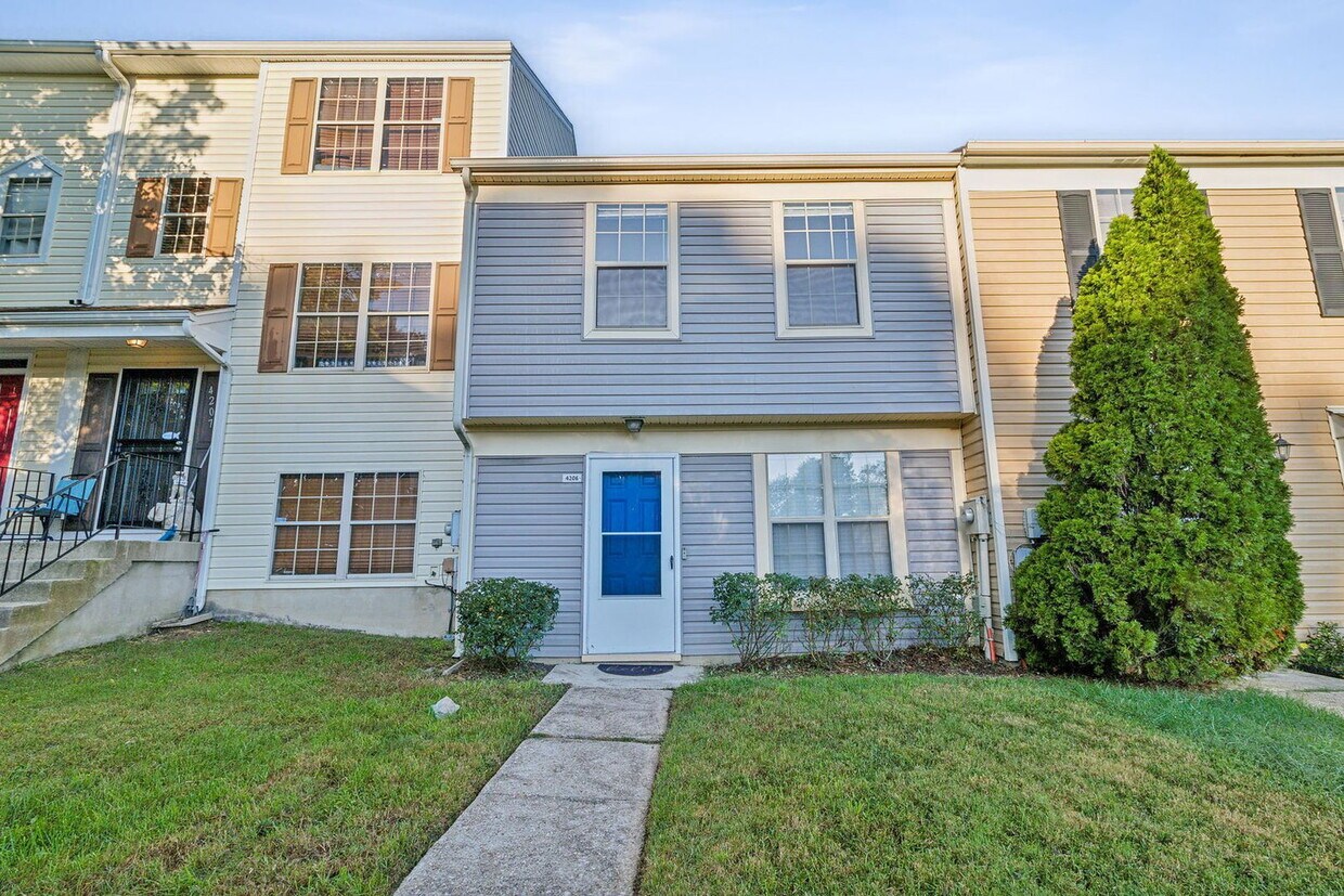 Photo - 4206 Drake Court