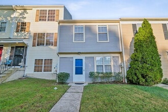 Building Photo - 4206 Drake Ct