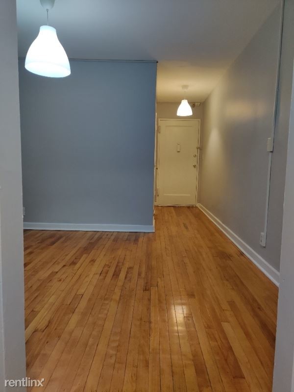 Foto del edificio - 1 br, 1 bath Apartment - 60 Crawford Ave