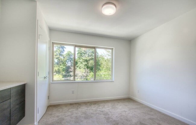 Photo - 4061 NE 50th St Townhome