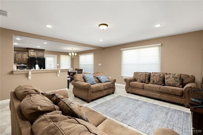 Foto del edificio - 10 Robin Ave