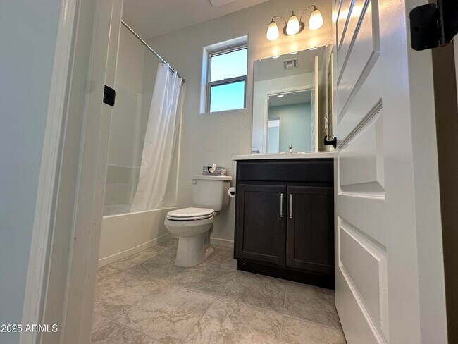 Foto del edificio - 18078 W Amber Ridge Way