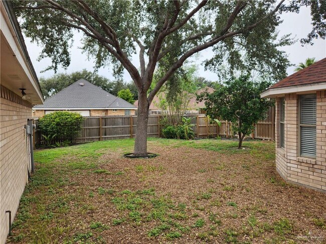 Foto del edificio - 7105 N 4th St