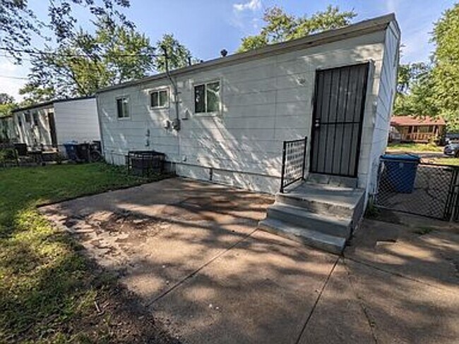 Foto del edificio - 1128 Scott Ave