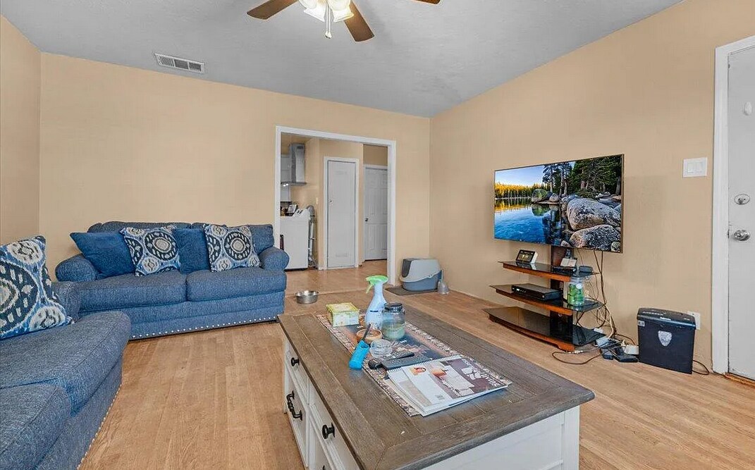 Foto principal - 2300 Cecilia Ave