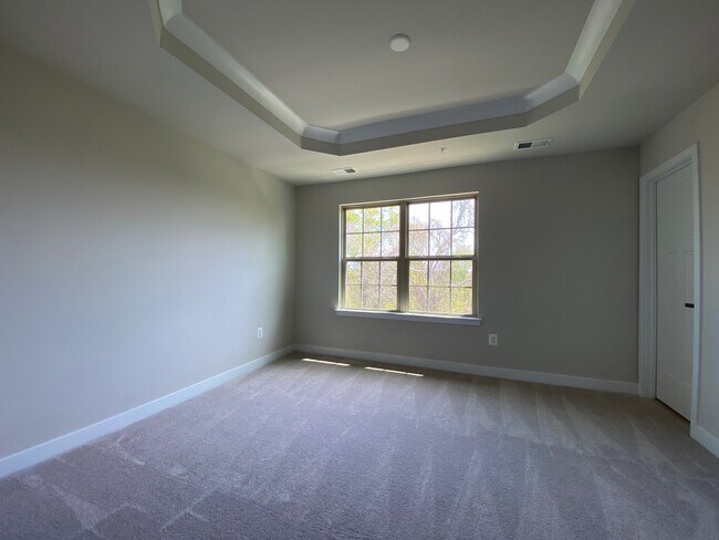 Foto del edificio - 7155 Bodkin Wy