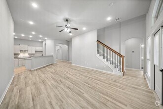 Building Photo - 27924 Seger Bnd Trl