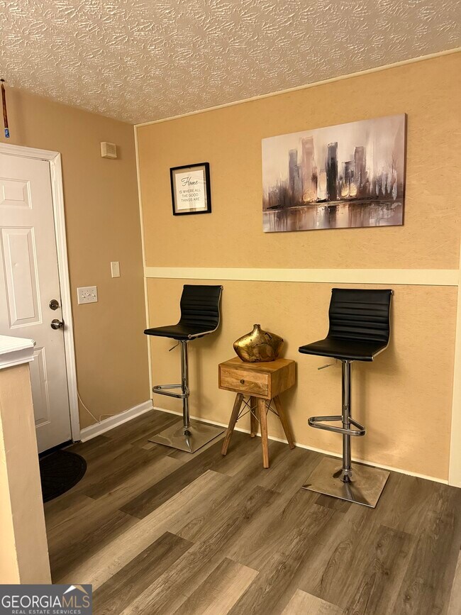 Building Photo - 5104 Fairington Village Dr