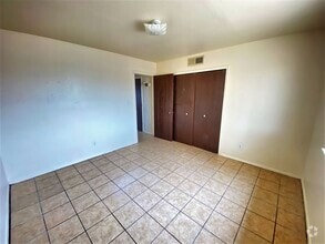 Building Photo - 453 Purdue Ct