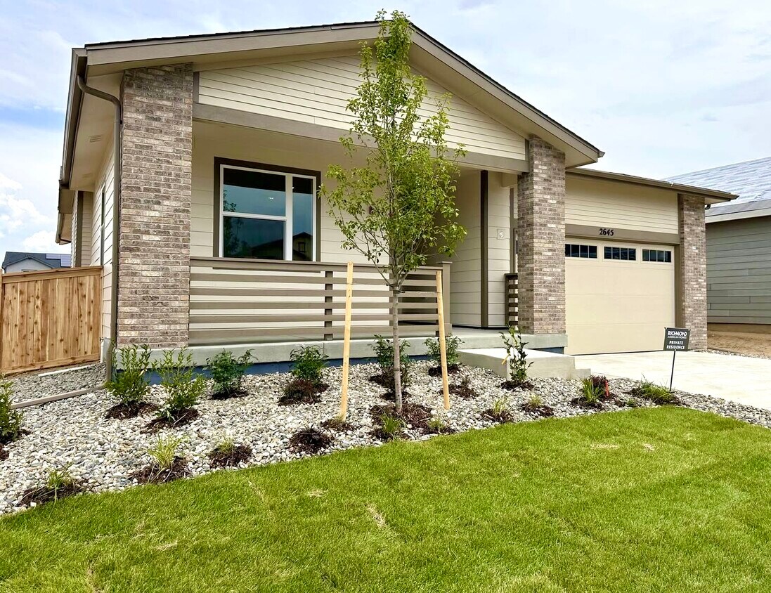 Foto principal - 2645 Sawyer Ln