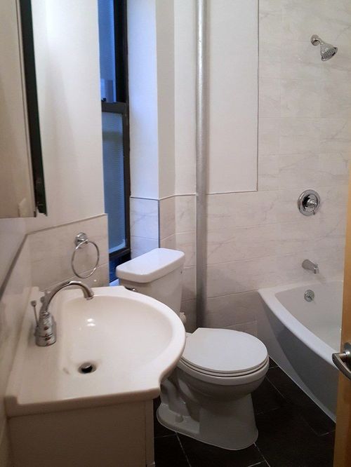 Foto del edificio - 342 E 65th St