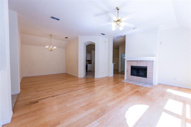 Foto del edificio - 4529 Aspen Glen Rd