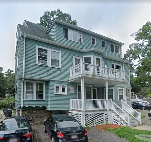 Building Photo - 143 Kilsyth Rd