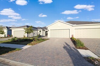 Building Photo - 25041 Pearl Lk Cir