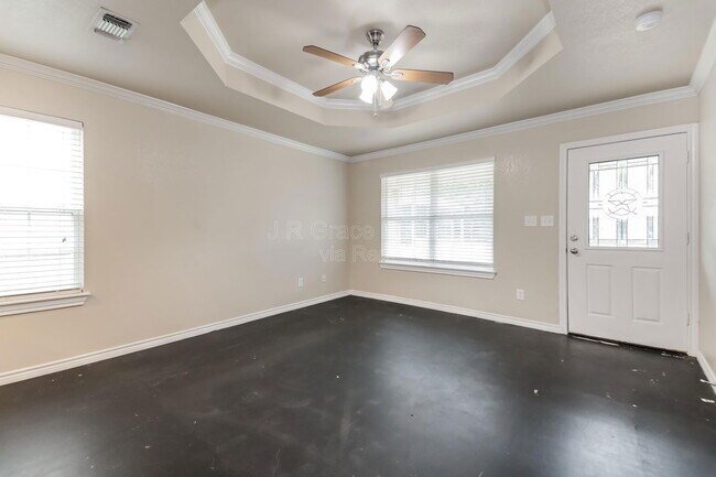 Foto del edificio - 780 Rocky Ridge Flatts