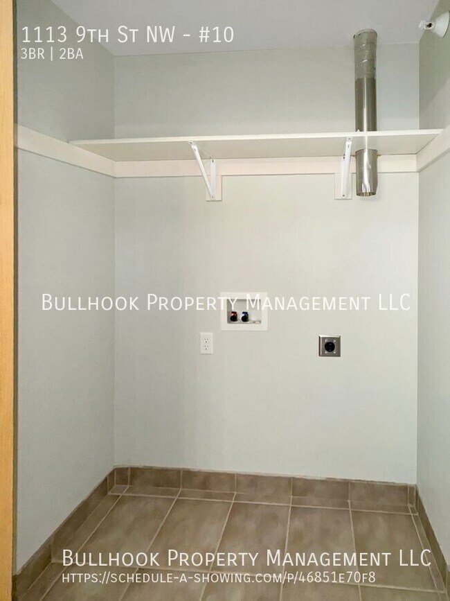 Building Photo - 1113 9th St NW