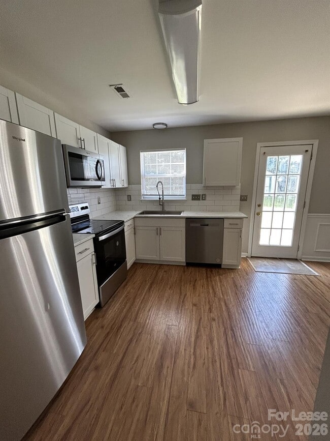 Building Photo - 4277 Maybrook Ct SW