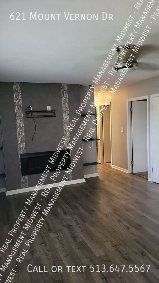 Building Photo - 621 Mt Vernon Dr