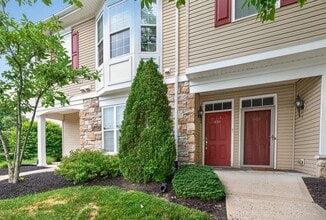Building Photo - 404 Degas Ct