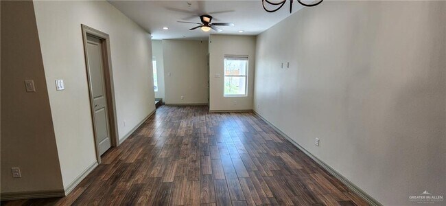 Foto del edificio - 4700 W Huckleberry St