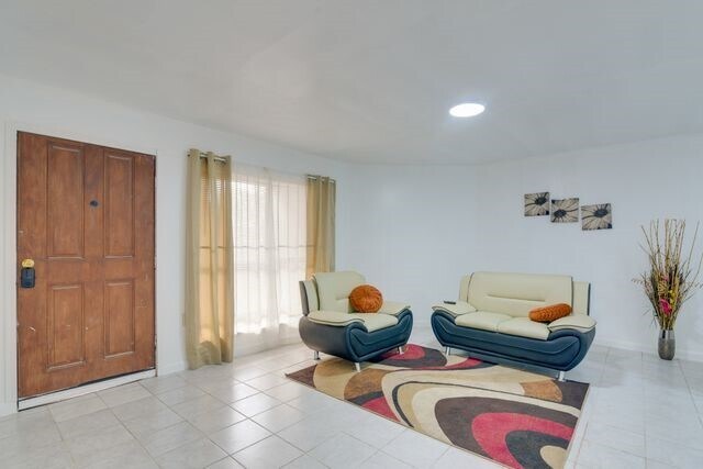 Foto principal - 10100 S Gessner Rd