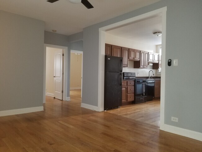Foto del edificio - 4607 N Campbell Ave