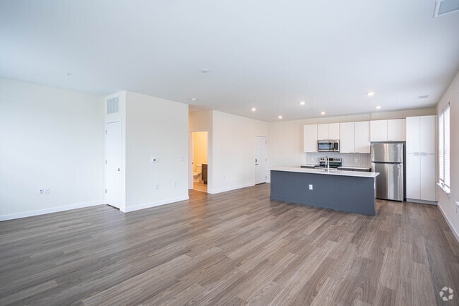 Oscar- 1BR, 1BA - The Ella Scotts Addition Apartments