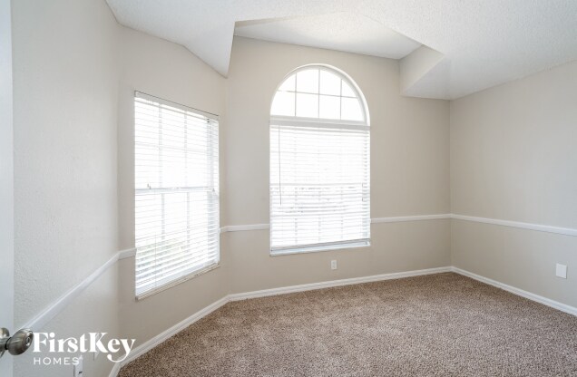 Foto del edificio - 13533 White Elk Loop