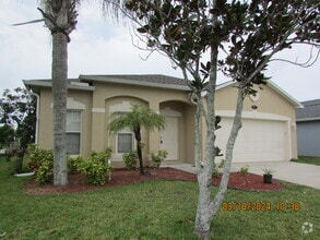 Building Photo - 2089 Maeve Cir