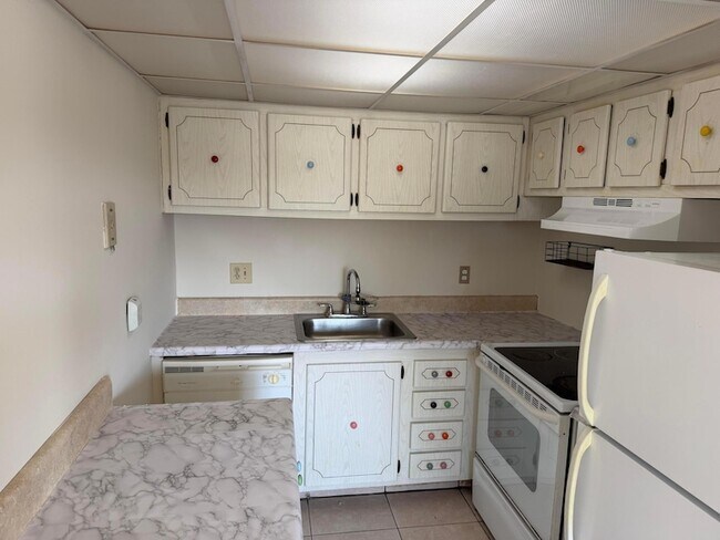 Photo - 500 Village Green Cir W Apartment