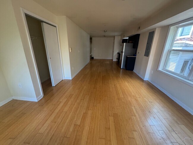 Foto del edificio - 1526 N 17th St