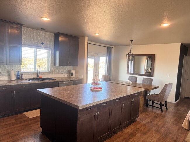 Building Photo - 36 Calle Enrique