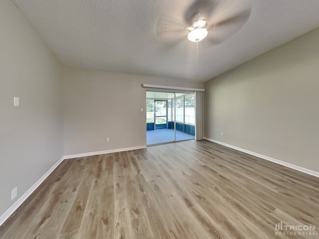 Building Photo - 1507 Crossridge Dr