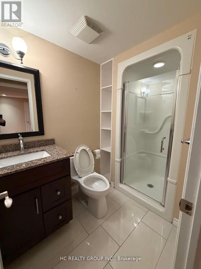 Building Photo - 4650 Crosswinds Dr