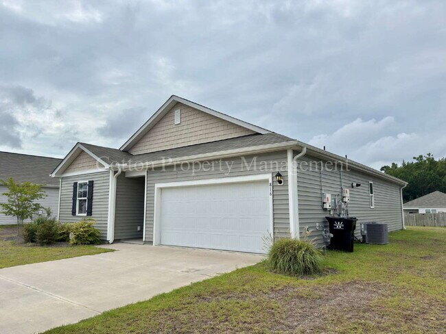 Building Photo - 816 Delta Ct