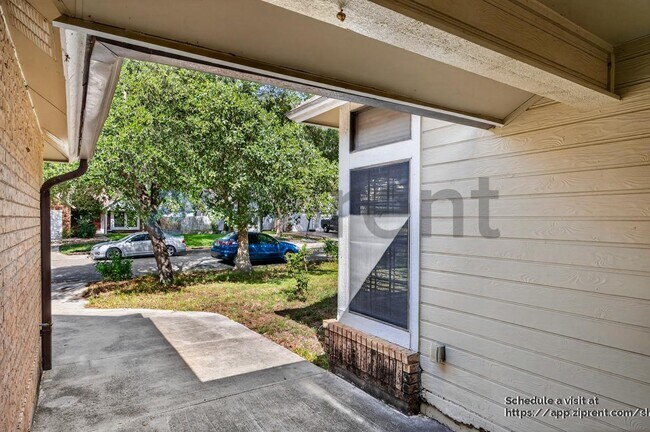 Building Photo - 8314 Clays Point