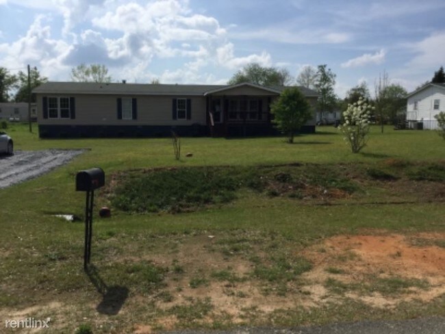 Foto del edificio - 4 br, 2 bath House - 121 Sugarberry Dr