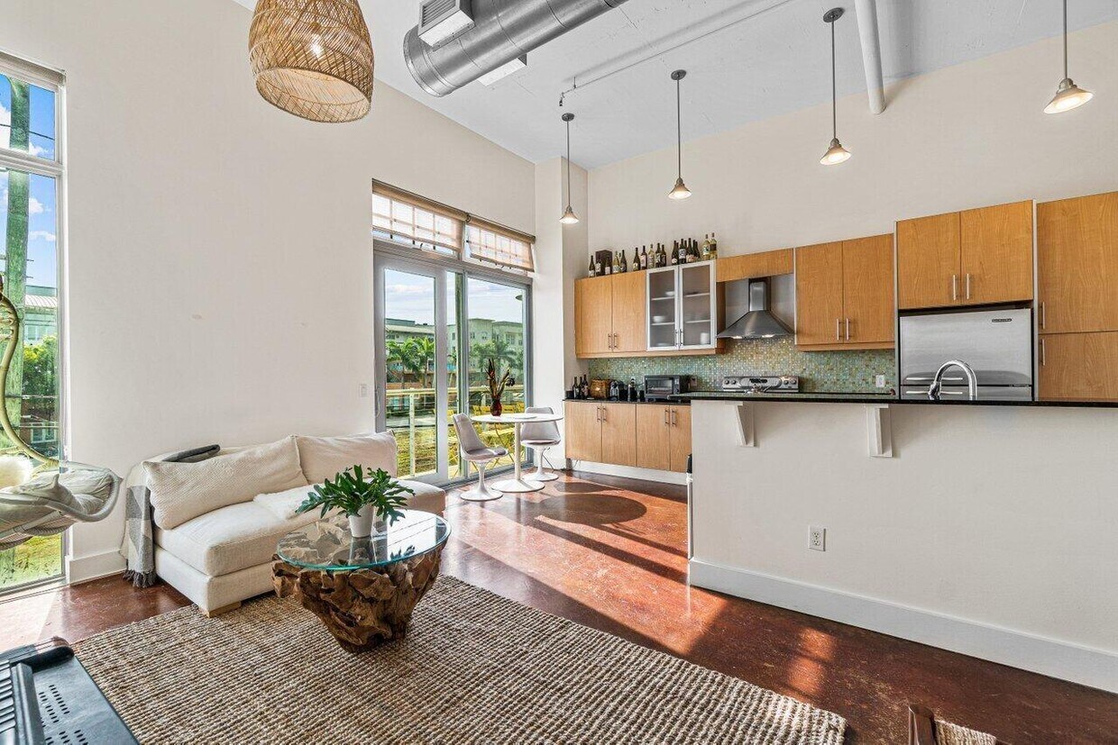 Foto principal - 185 NE 4th Ave